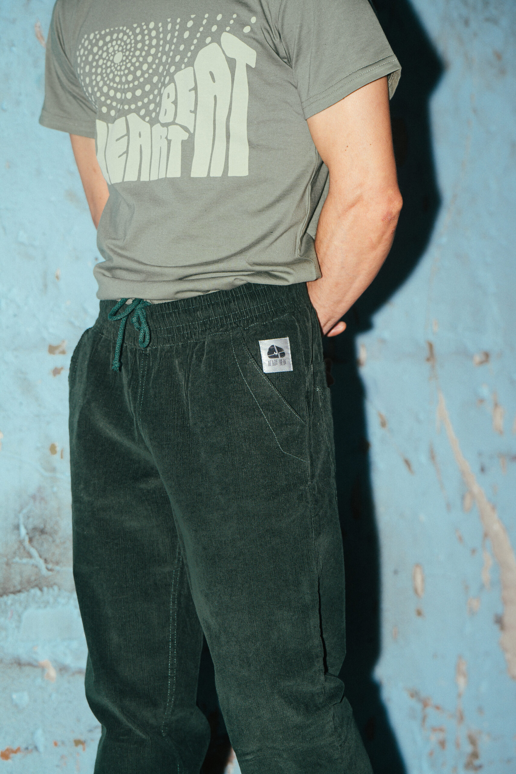 Heartbeat t-shirt - khaki - obrazek 3